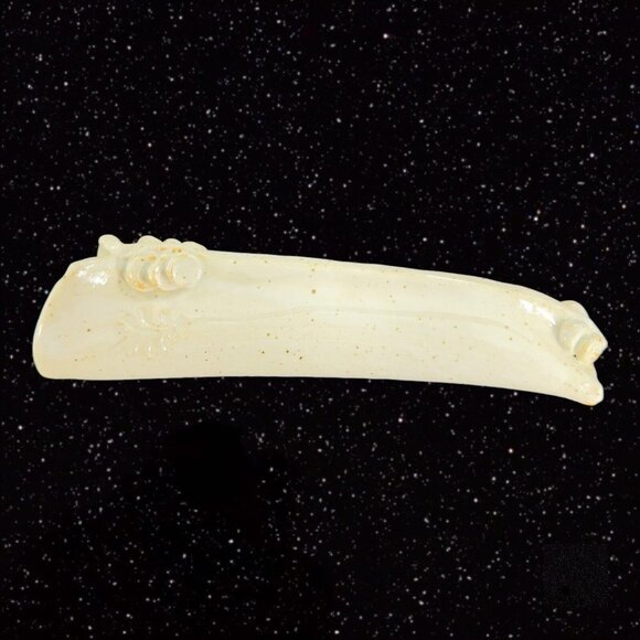 Hand Made Art Pottery Primitive Style Wall Mounted Vase Wall Pocket 2018 Signed - Picture 5 of 16